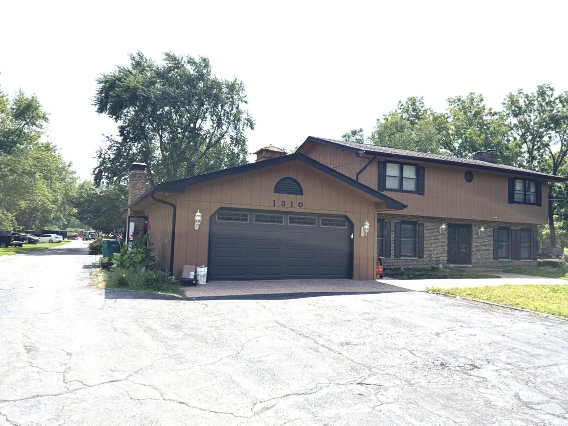 1310 New Lenox Rd., Joliet, IL 60433