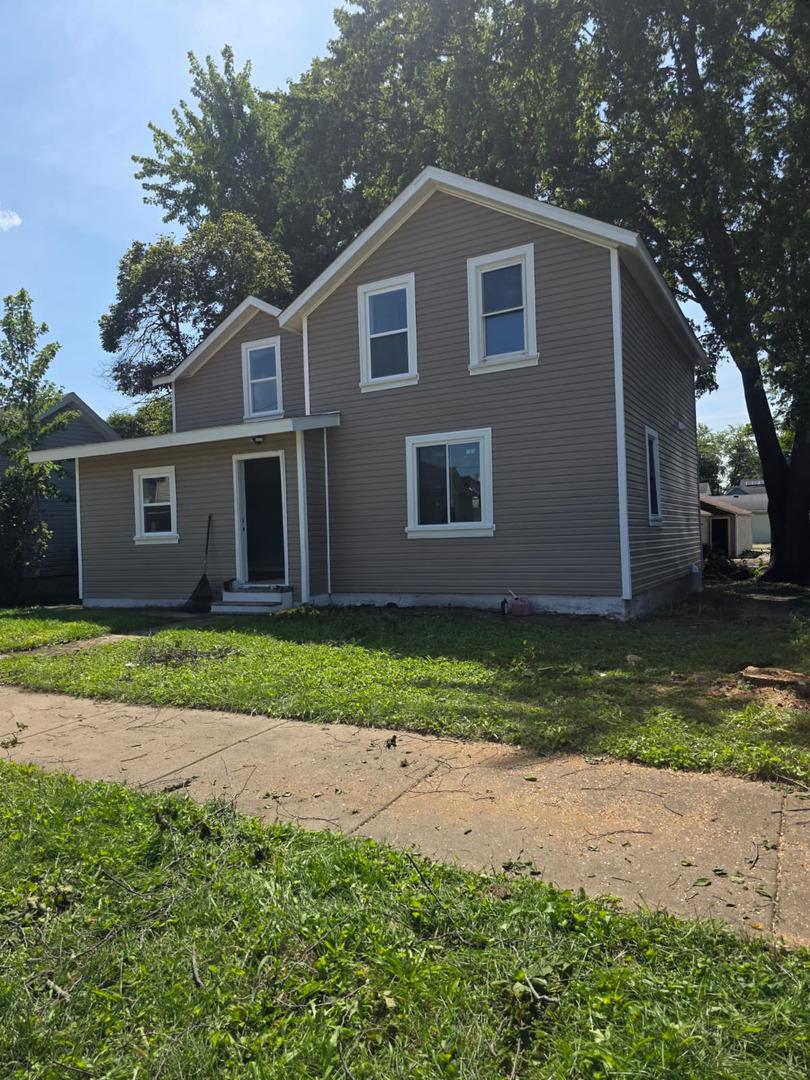 705 E Kent St., Streator, IL 61364