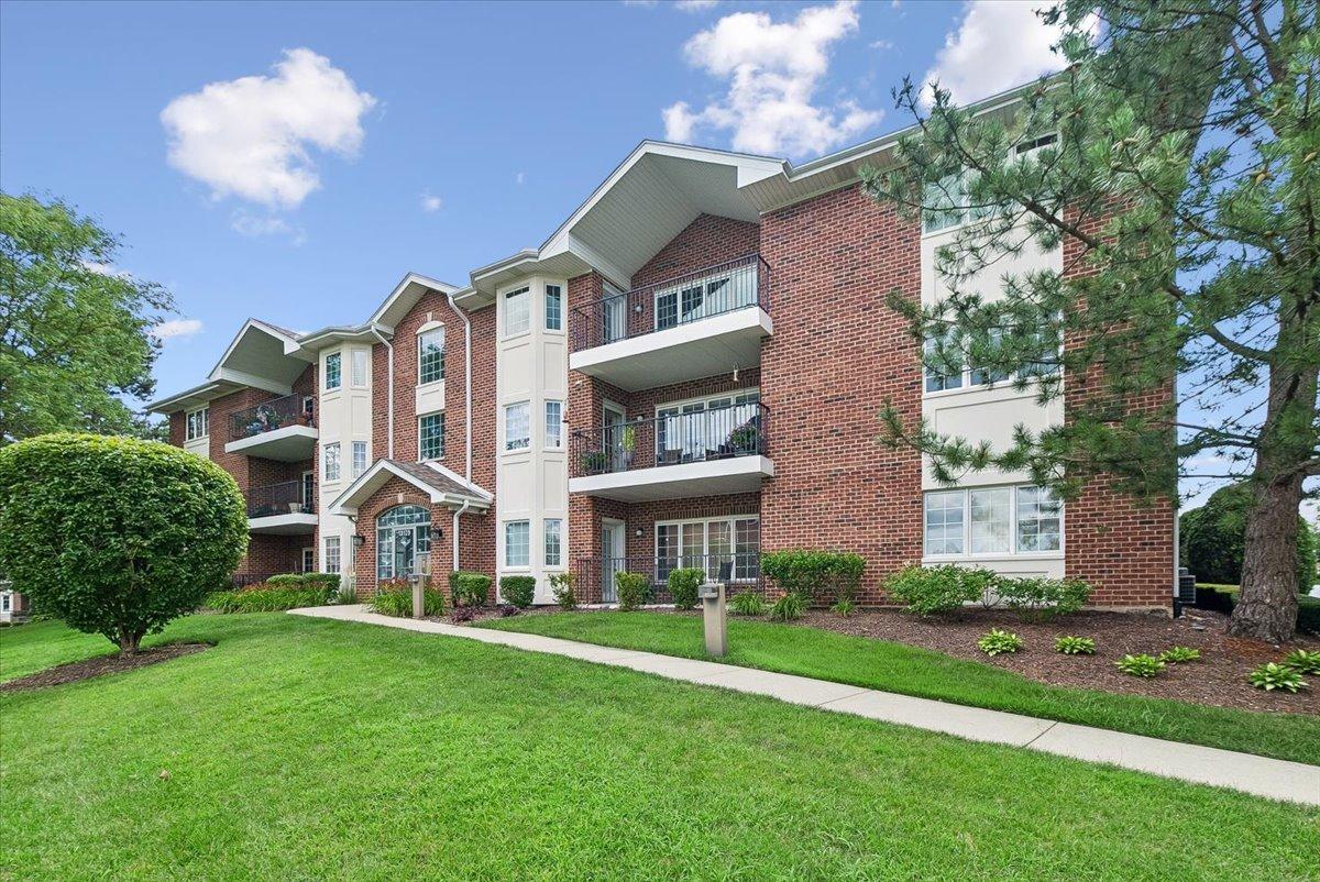 13129 Forest Ridge Dr. #2D, Palos Heights, IL 60463