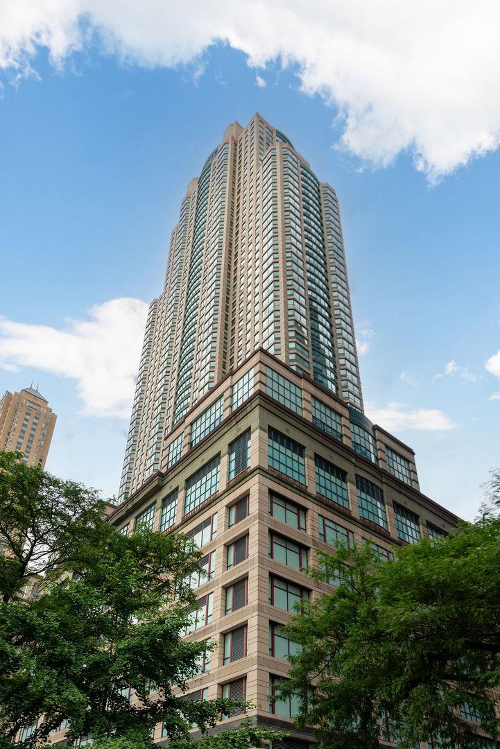 100 E Huron St. #1506, Chicago, IL 60611