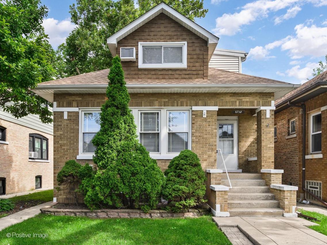 5732 W Patterson Ave., Chicago, IL 60634
