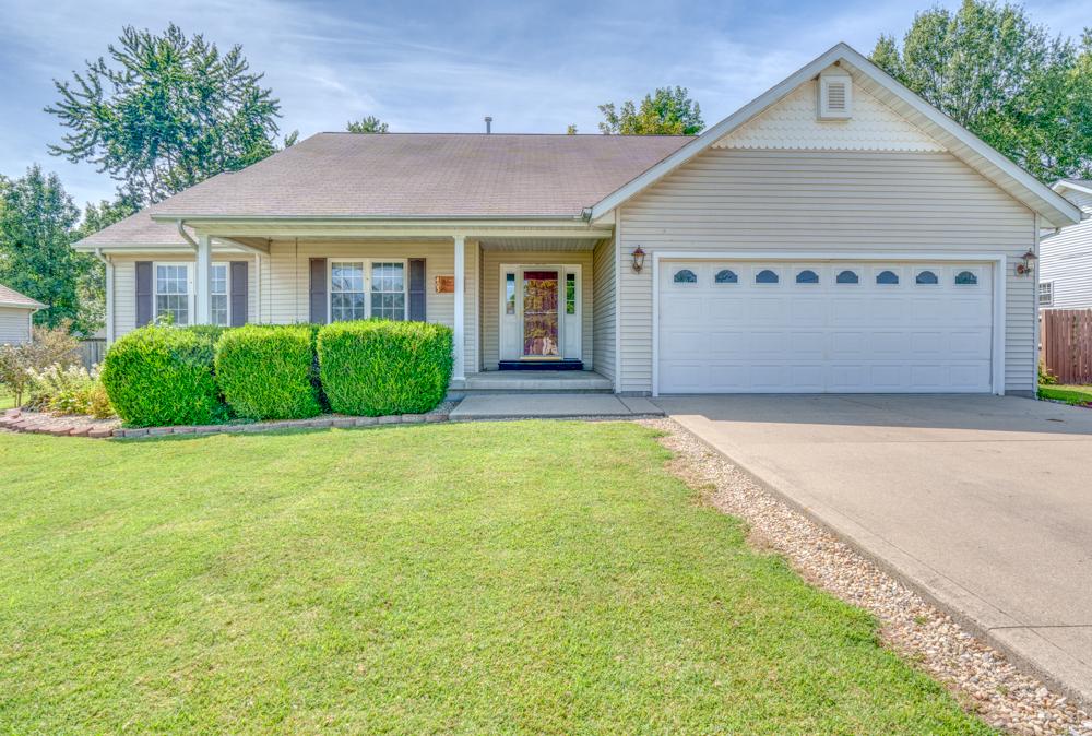 405 W Beacon Ct., Mt Vernon, IL 62864
