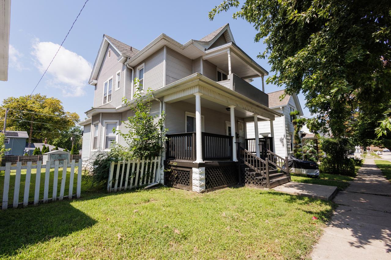 341 S 5th Ave., Kankakee, IL 60901