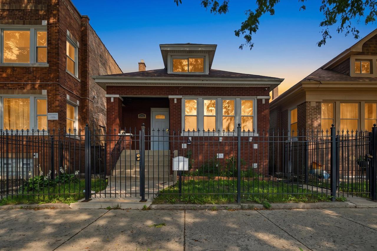 6223 S Washtenaw Ave., Chicago, IL 60629