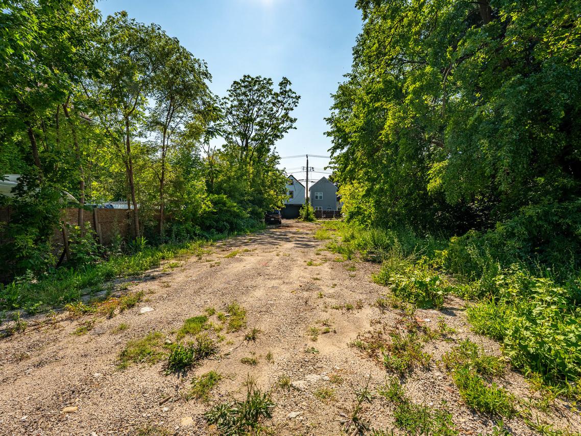 5244 S Wood St., Chicago, IL 60609