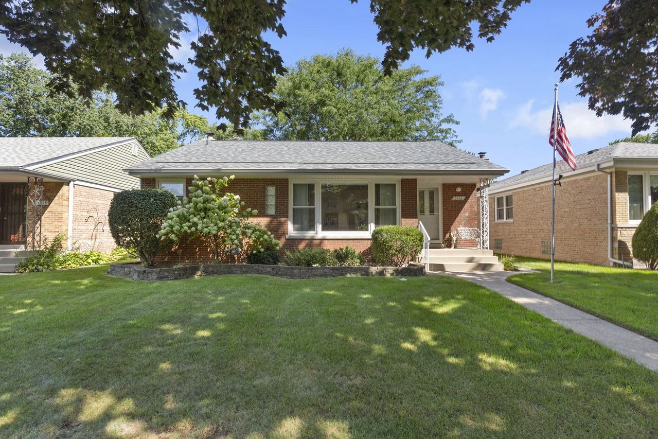 5312 Crain St., Skokie, IL 60077
