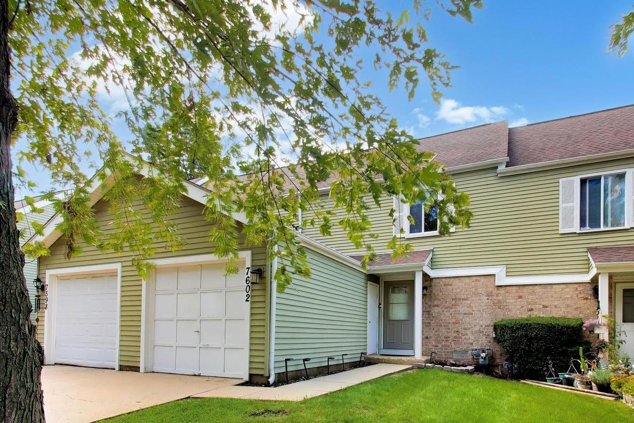 7602 Hearth Dr., Hanover Park, IL 60133