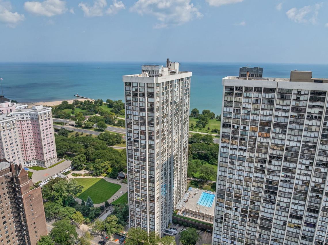 5455 N Sheridan Rd. #408, Chicago, IL 60640