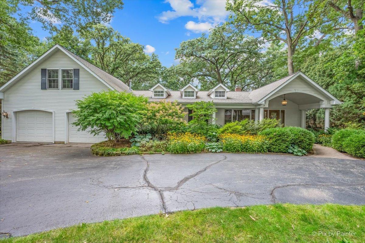 366 Warwick Ln., Lakewood, IL 60014