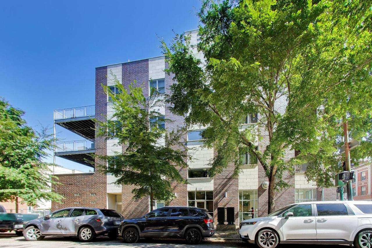 1605 N Oakley Ave. #3S, Chicago, IL 60647