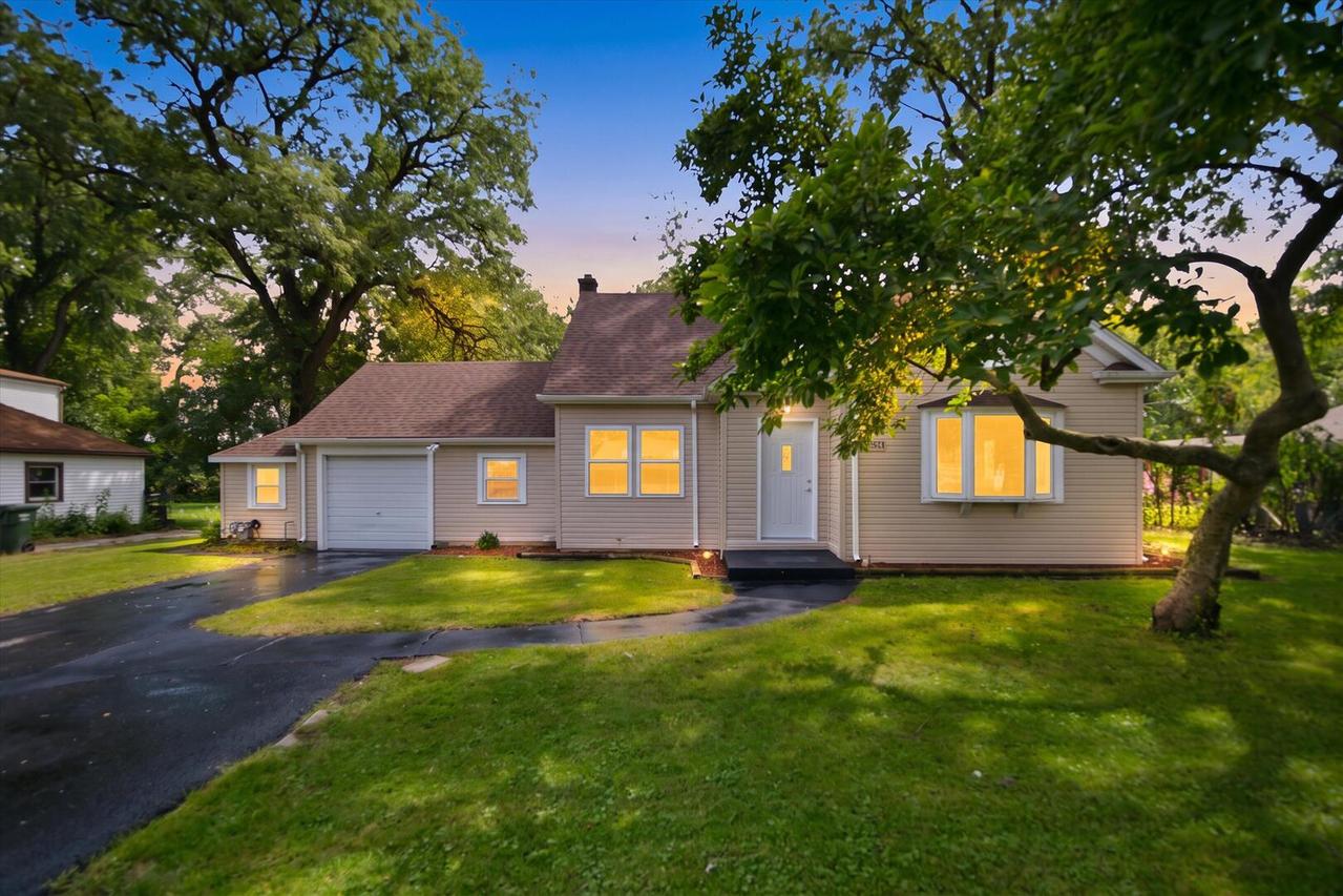 15811 S Whipple Ave., Markham, IL 60428