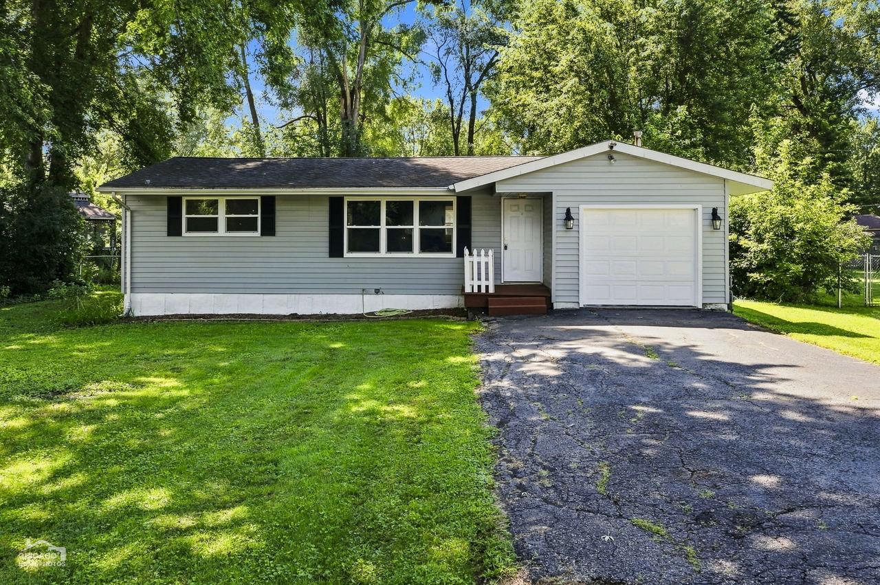 4515 Willow Ln., Mchenry, IL 60050
