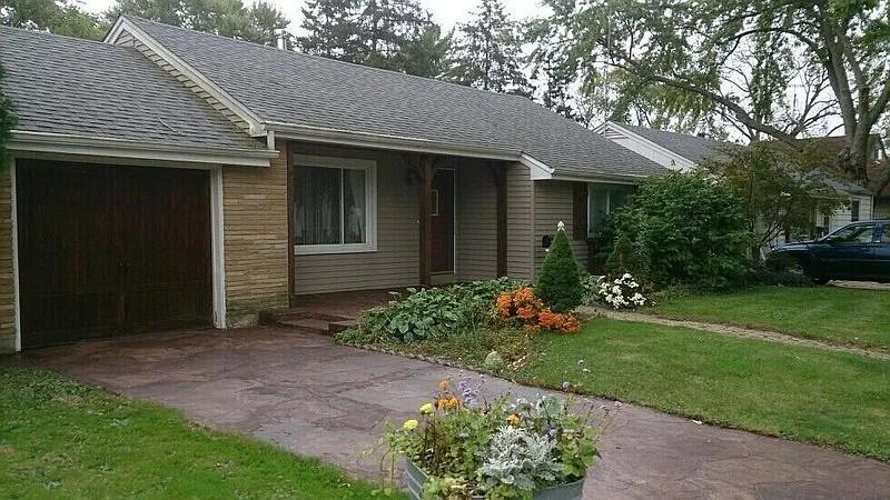 625 S 2nd St., West Dundee, IL 60118