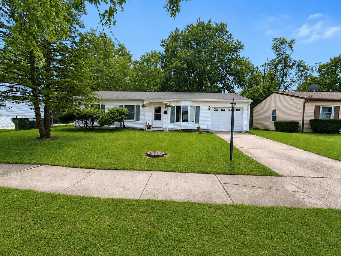 4145 Poplar Ave., Richton Park, IL 60471