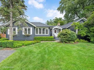 New Homes with Master Bedrooms on the 1st Floor in Clarendon Hills: August 22nd to August 28th