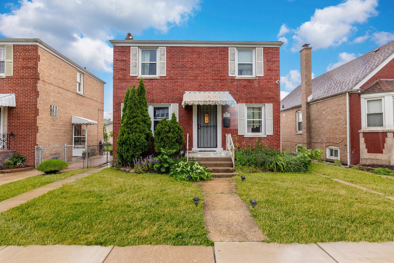 3544 W 63rd Pl., Chicago, IL 60629