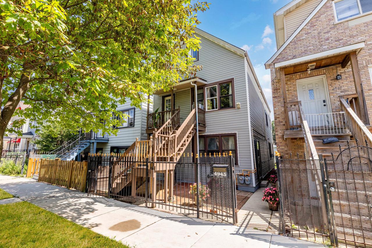 4943 S Hoyne Ave., Chicago, IL 60609