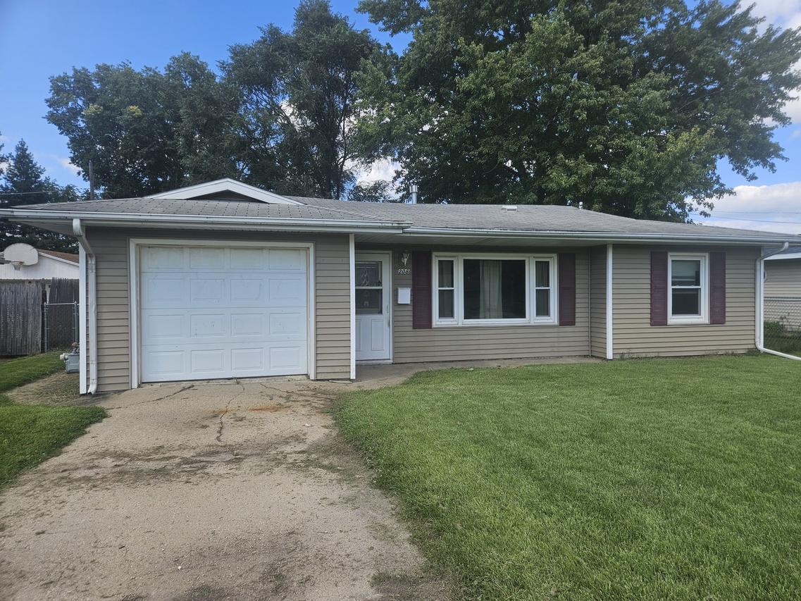 208 W 18th St., Rock Falls, IL 61071