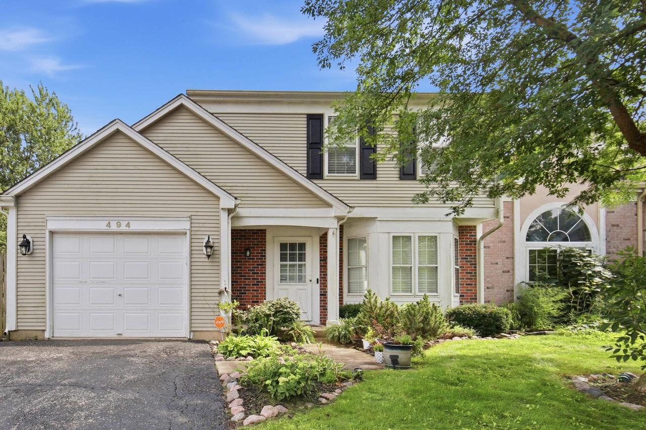 494 Buckingham Dr., Grayslake, IL 60030