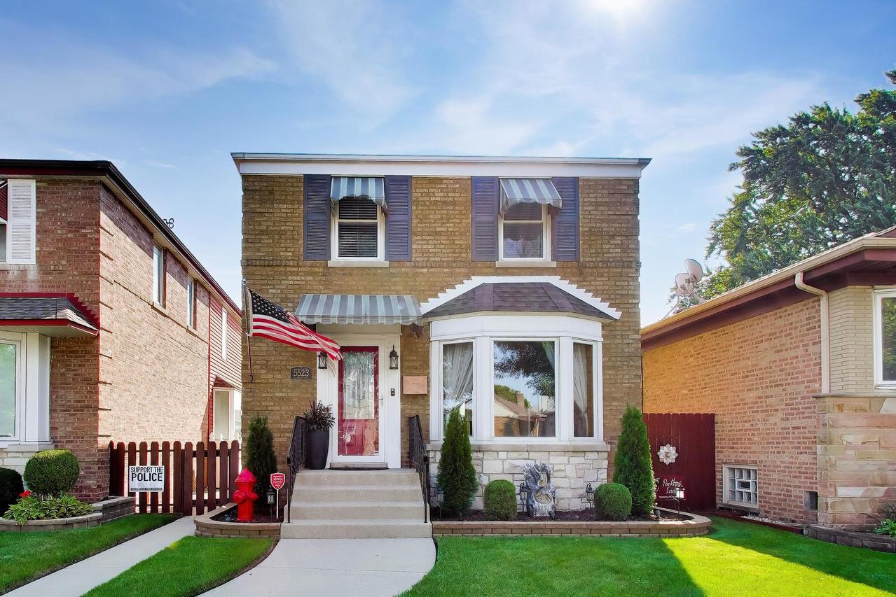 5523 N Natchez Ave., Chicago, IL 60656
