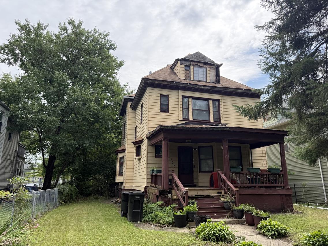 105 S Waller Ave., Chicago, IL 60644