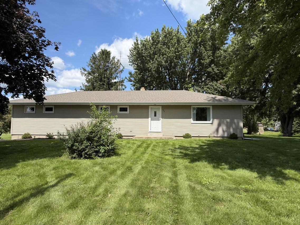 606 W Main St., Sublette, IL 61367