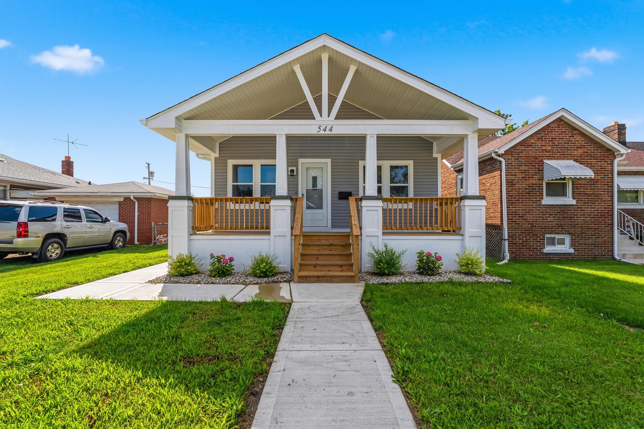 544 Freeland Ave., Calumet City, IL 60409