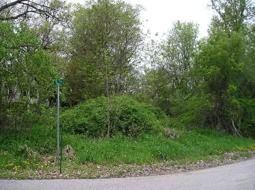 West Riverside Dr., Mchenry, IL 60050