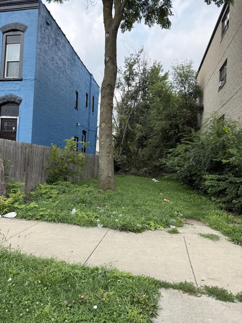 4318 W Gladys Ave., Chicago, IL 60624