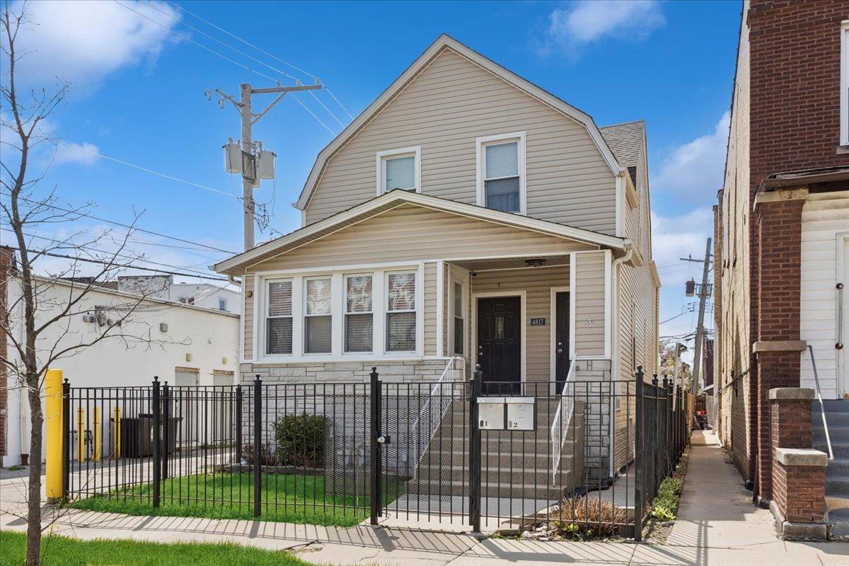 4817 W Dakin St., Chicago, IL 60641