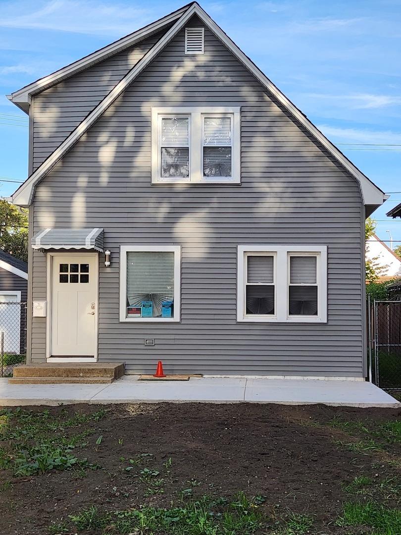 12319 S Carpenter St., Calumet Park, IL 60827