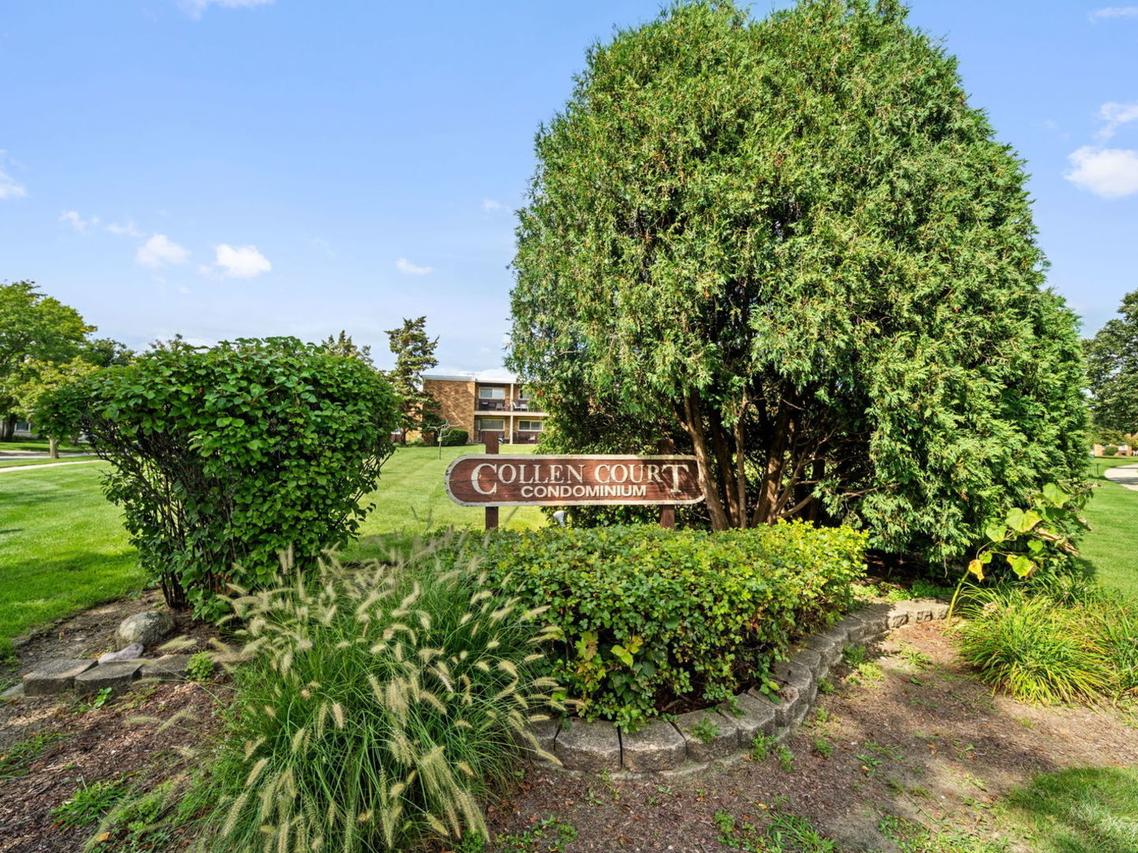 212 Collen Dr. #121, Lombard, IL 60148