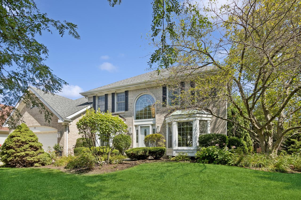 75 Madeline Cir., Schaumburg, IL 60173