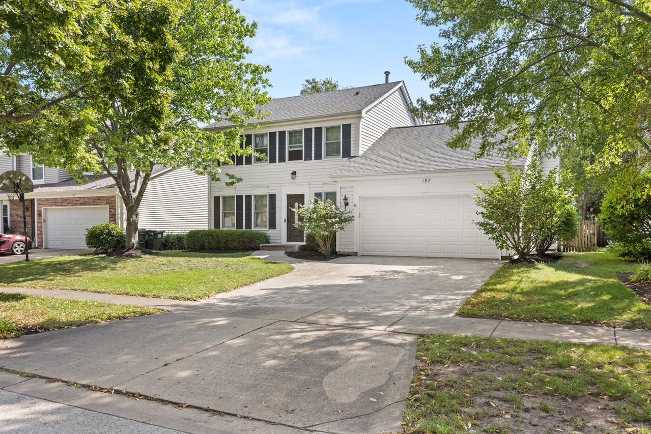 197 Knightsbridge Dr., Mundelein, IL 60060