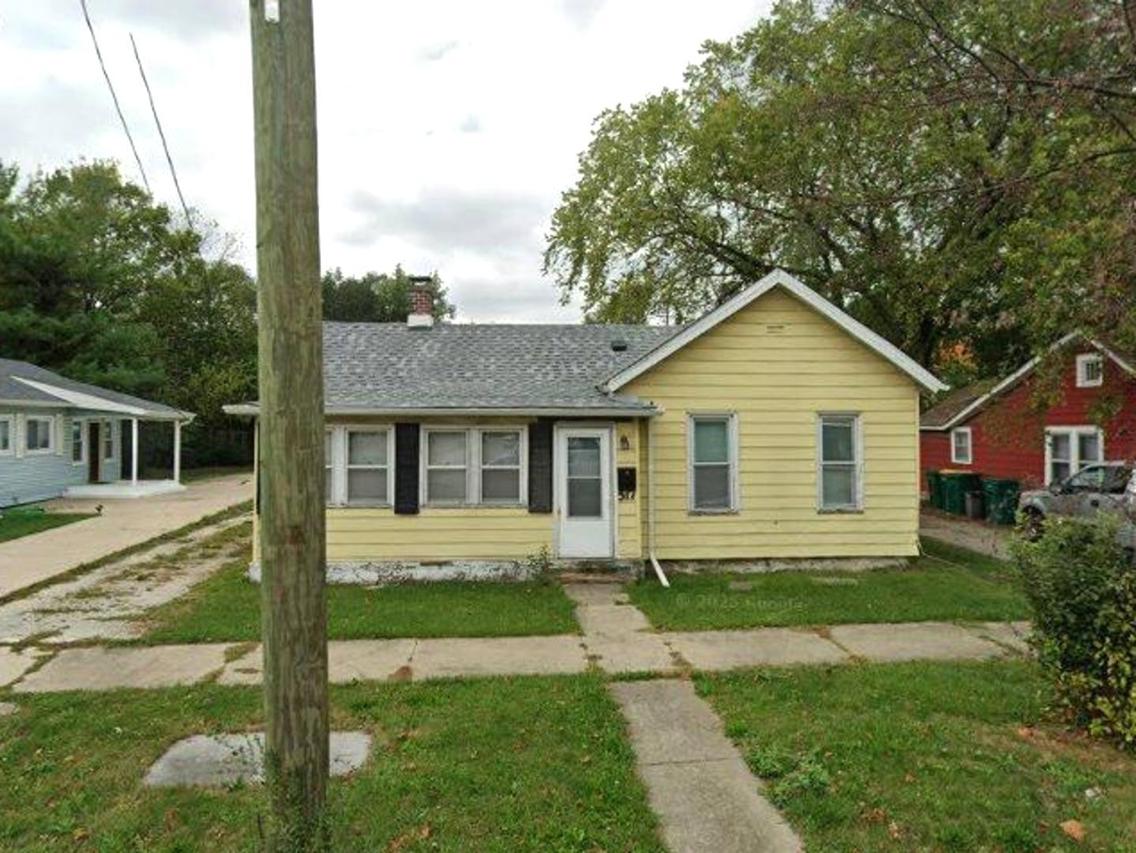 517 Gardner St., Joliet, IL 60433