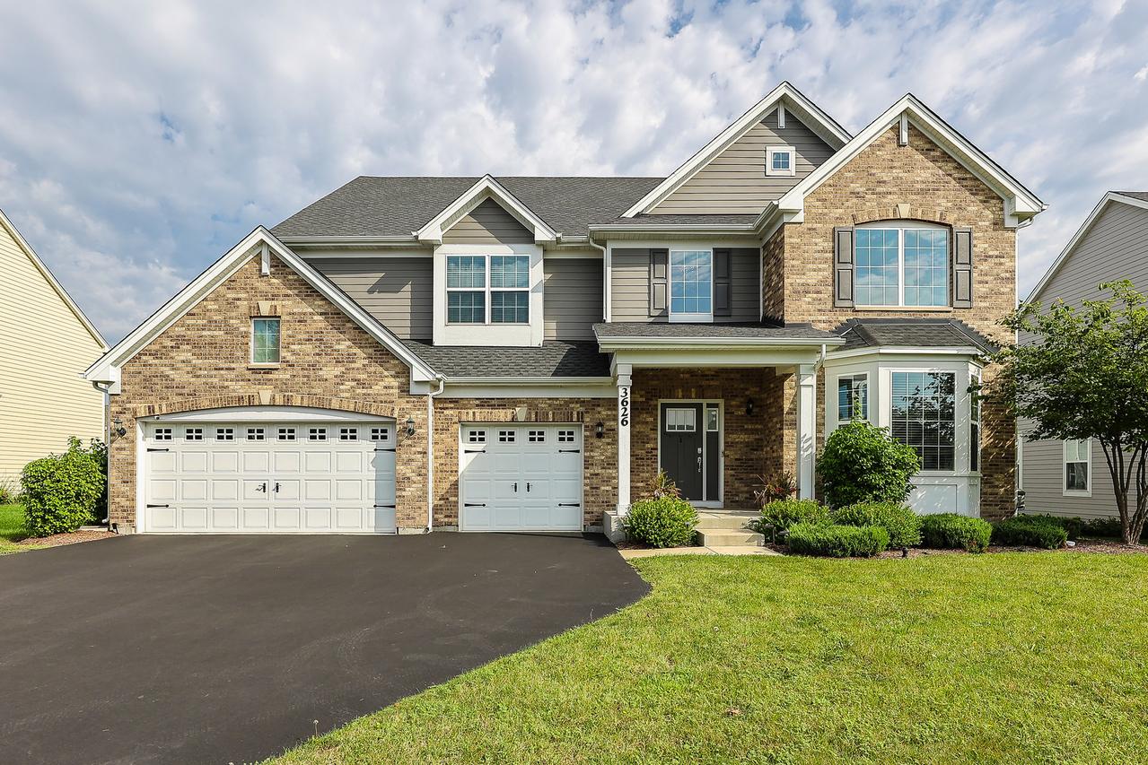 3626 Emerald Rd., Elgin, IL 60124