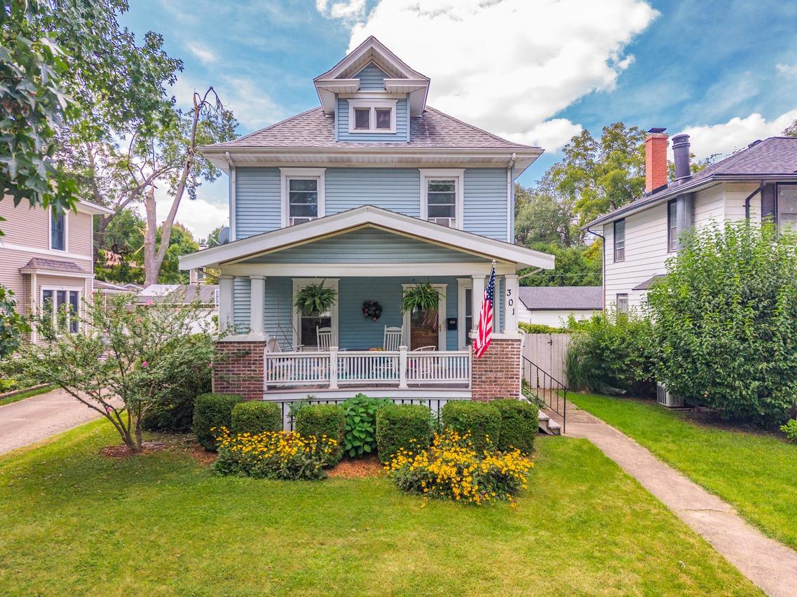 301 Vale St., Bloomington, IL 61701