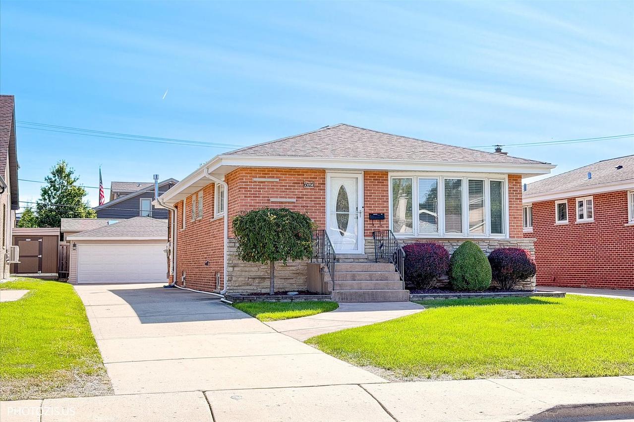 6023 N Emerson St., Rosemont, IL 60018