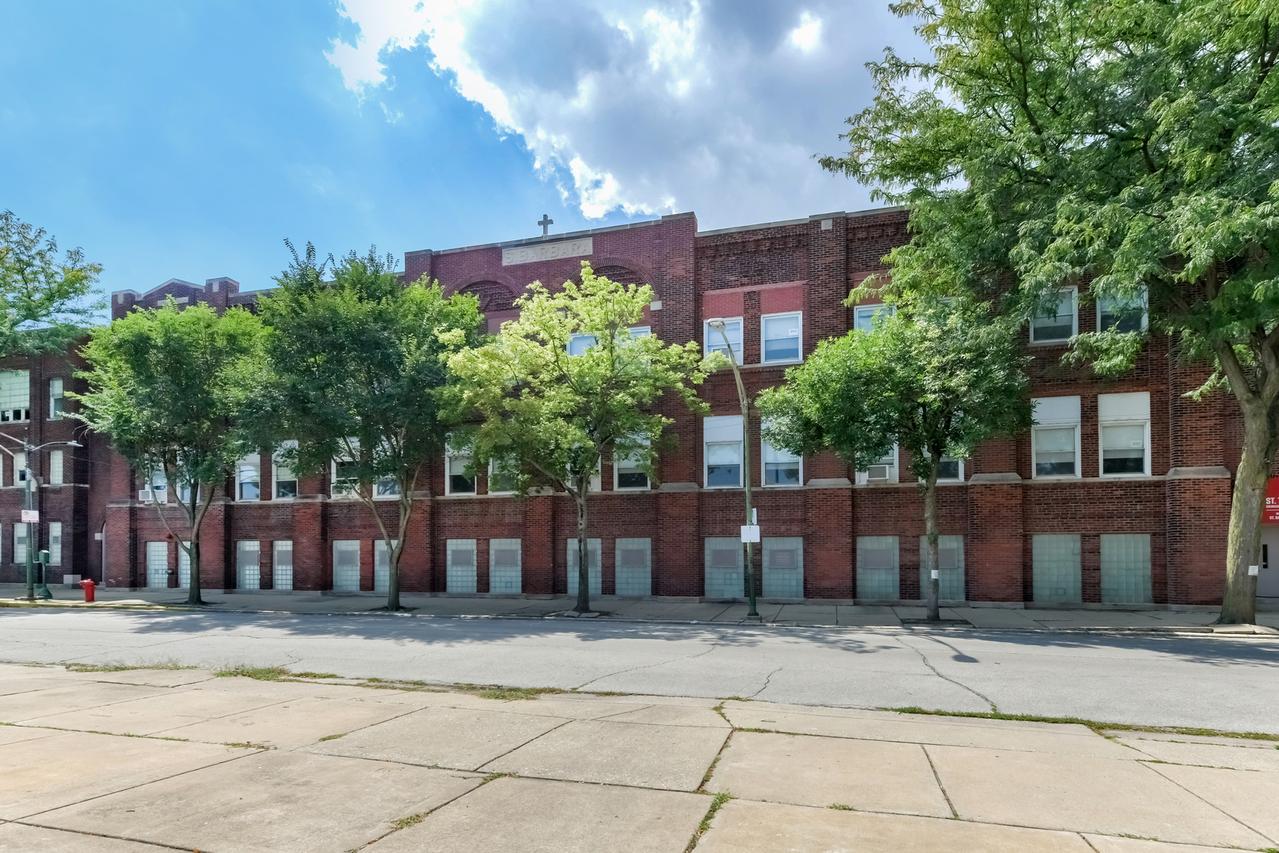 2812 S Quinn St., Chicago, IL 60608
