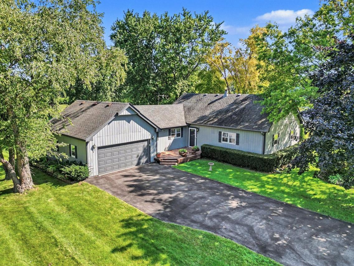 40W630 Atchison Dr., Hampshire, IL 60140