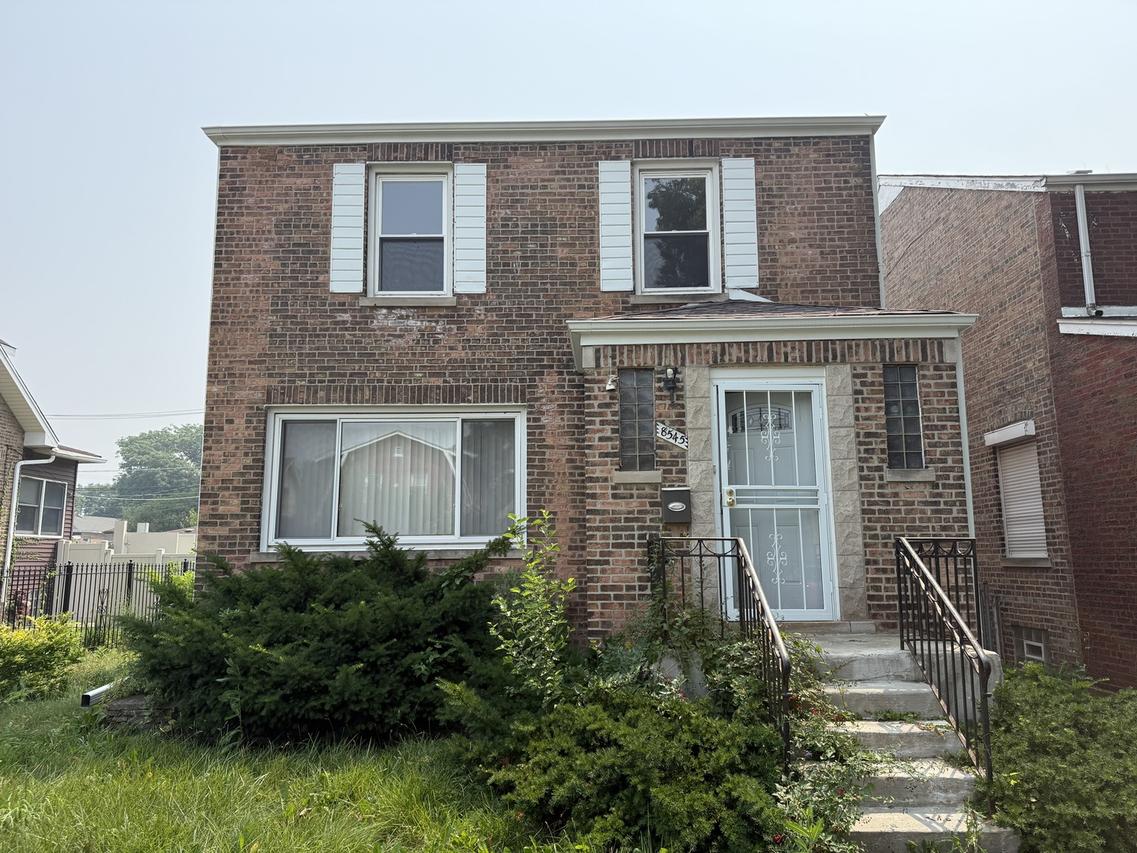 8545 S Euclid Ave., Chicago, IL 60617