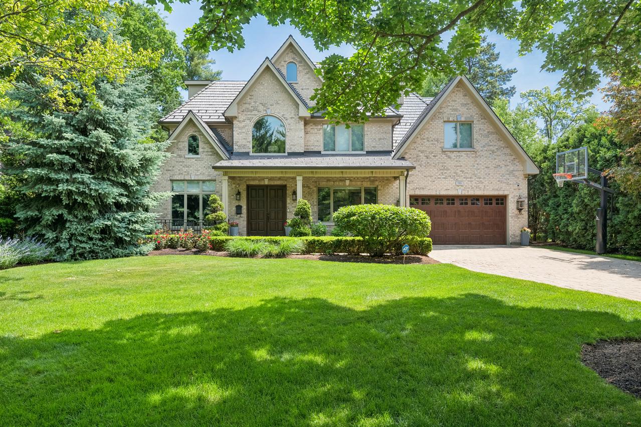 916 Seminole Rd., Wilmette, IL 60091