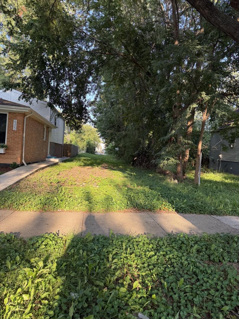 6327 S Wood St., Chicago, IL 60636