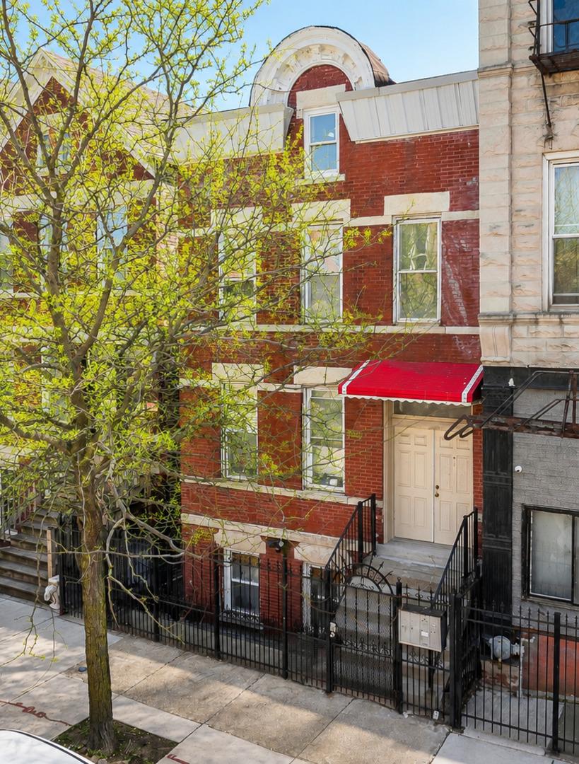 1527 W 18th Pl., Chicago, IL 60608