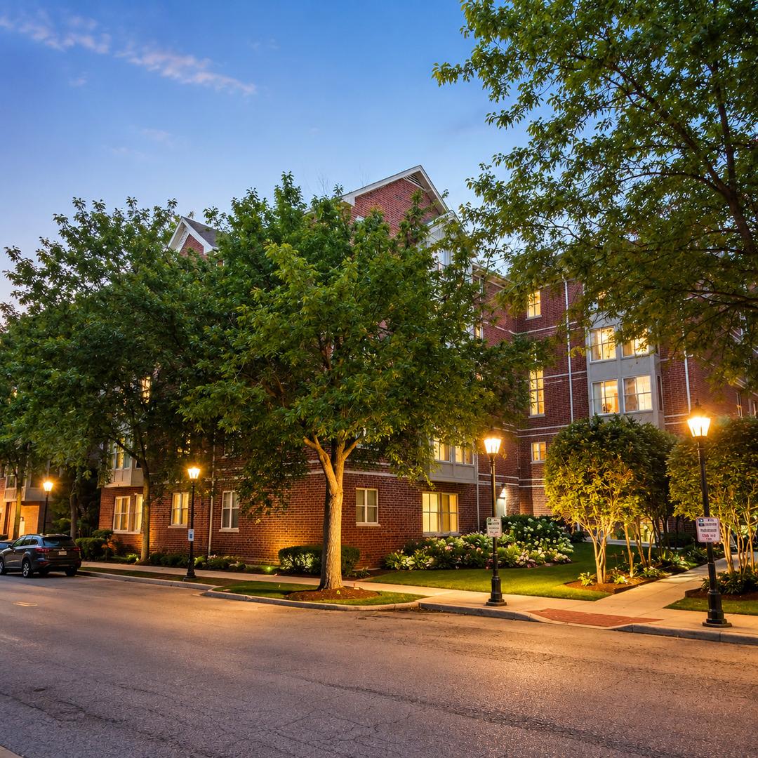 27 E Hattendorf Ave. #311, Roselle, IL 60172