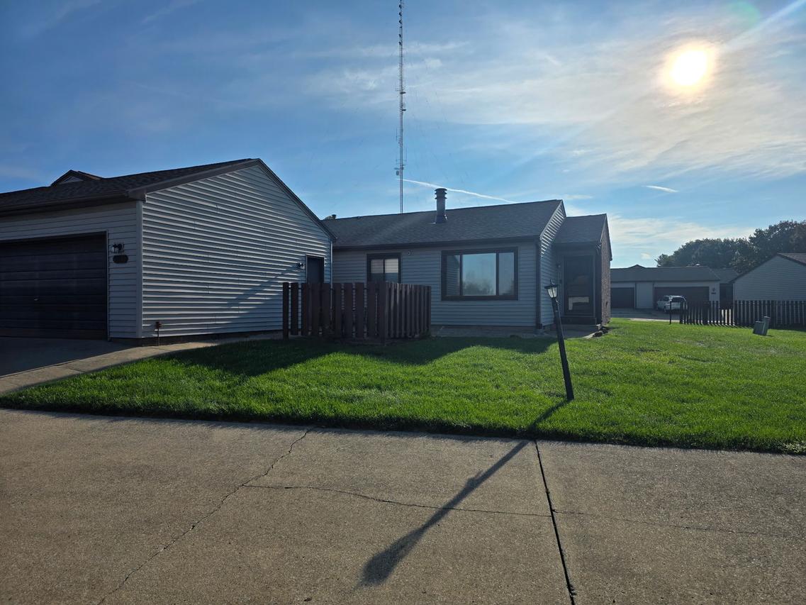 914 Pomona Dr., Champaign, IL 61822