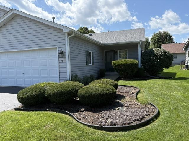 32 S Juniper Dr., North Aurora, IL 60542