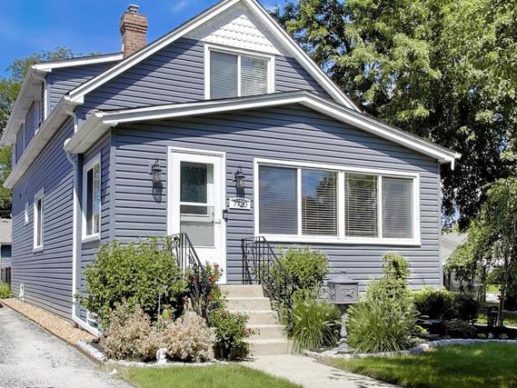New Homes with Master Bedrooms on the 1st Floor in Bedford Park: August 22nd to August 28th