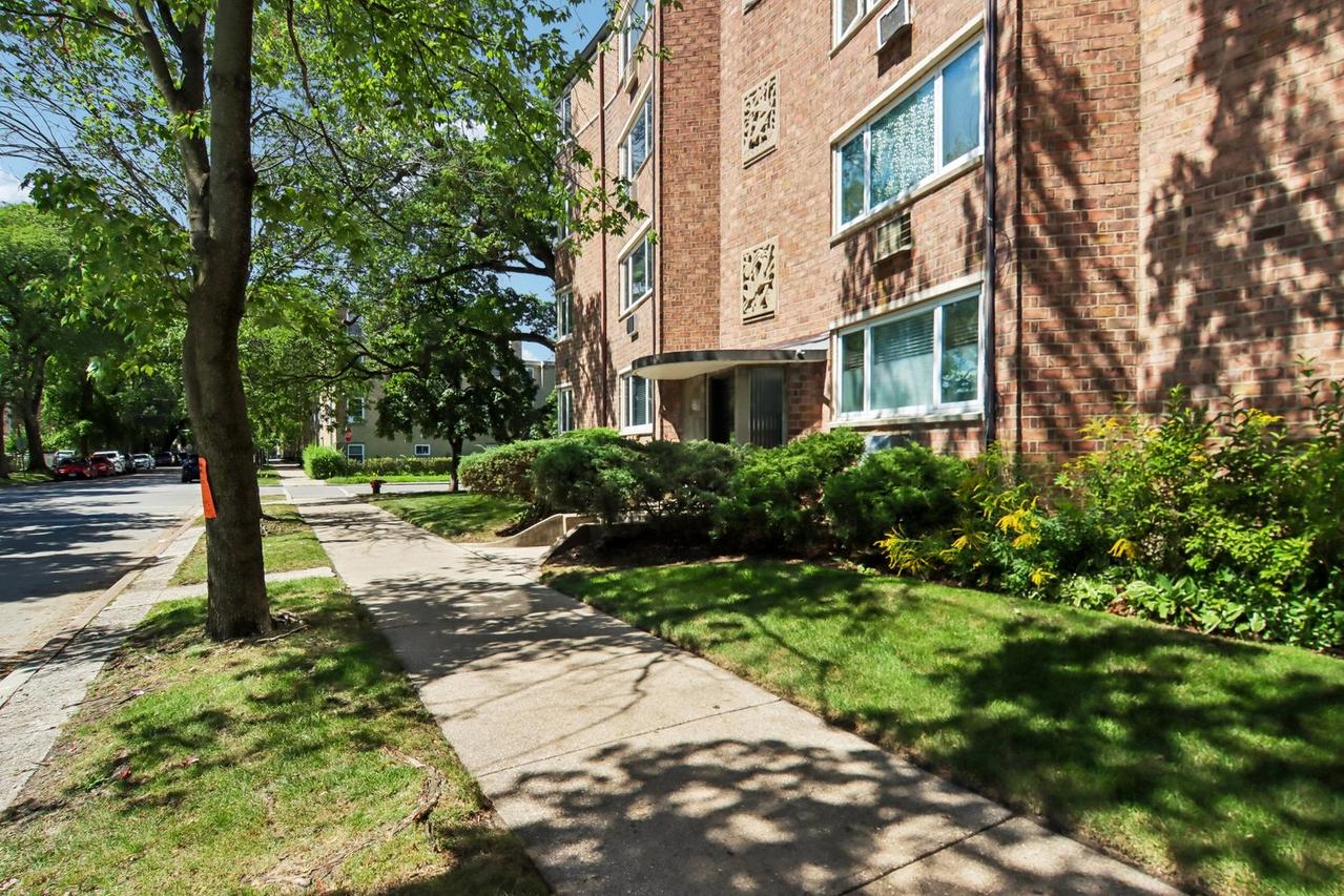 1922 W Norwood St. #GA, Chicago, IL 60660