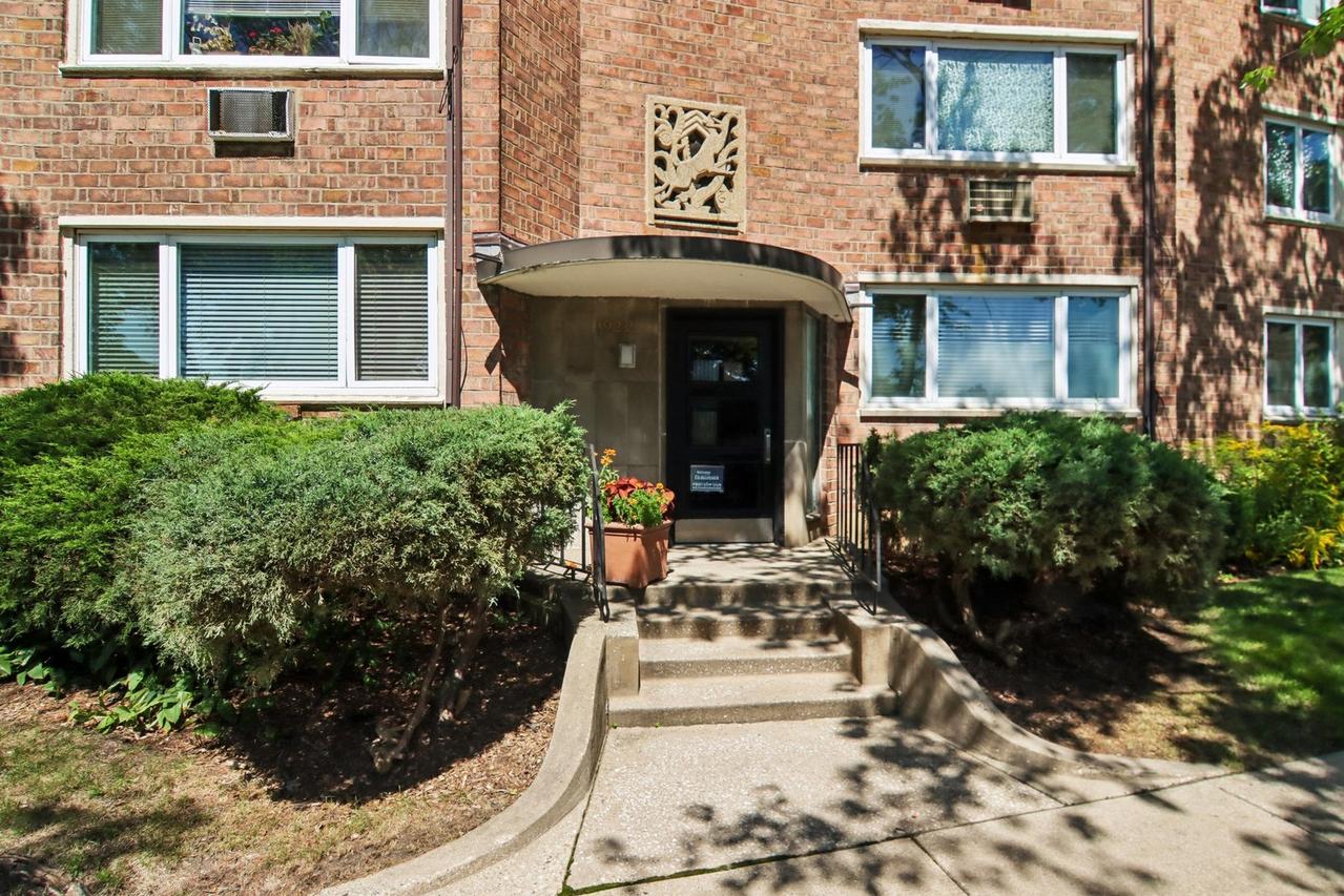 1922 W Norwood St. #GA, Chicago, IL 60660